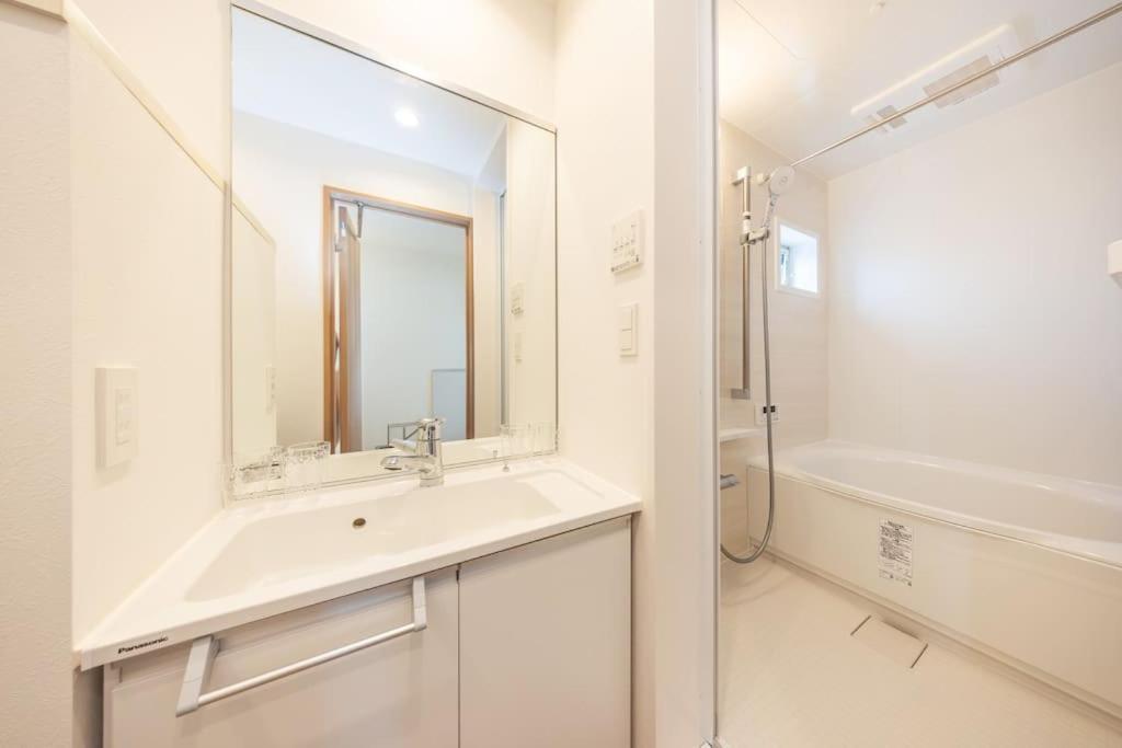 Apartment 東京新築85平米駅徒歩6分最大8名無料駐車場東京上野秋葉原駅直通 Präfektur Tokio