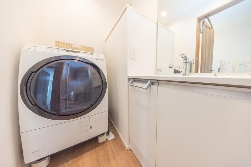 Apartment 東京新築85平米駅徒歩6分最大8名無料駐車場東京上野秋葉原駅直通 *
